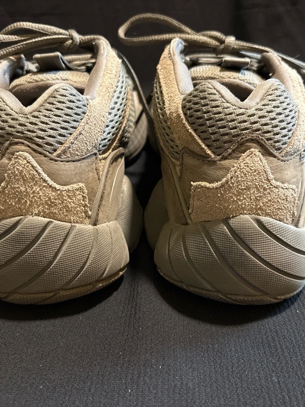 adidas Yeezy 500 Taupe Light GX3606 Size 11 Kanye West Authentic Sneakers
